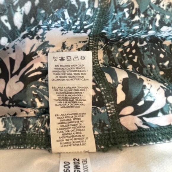 GAIAM Women's Patterned Full Length Leggings - Picture 6 of 7